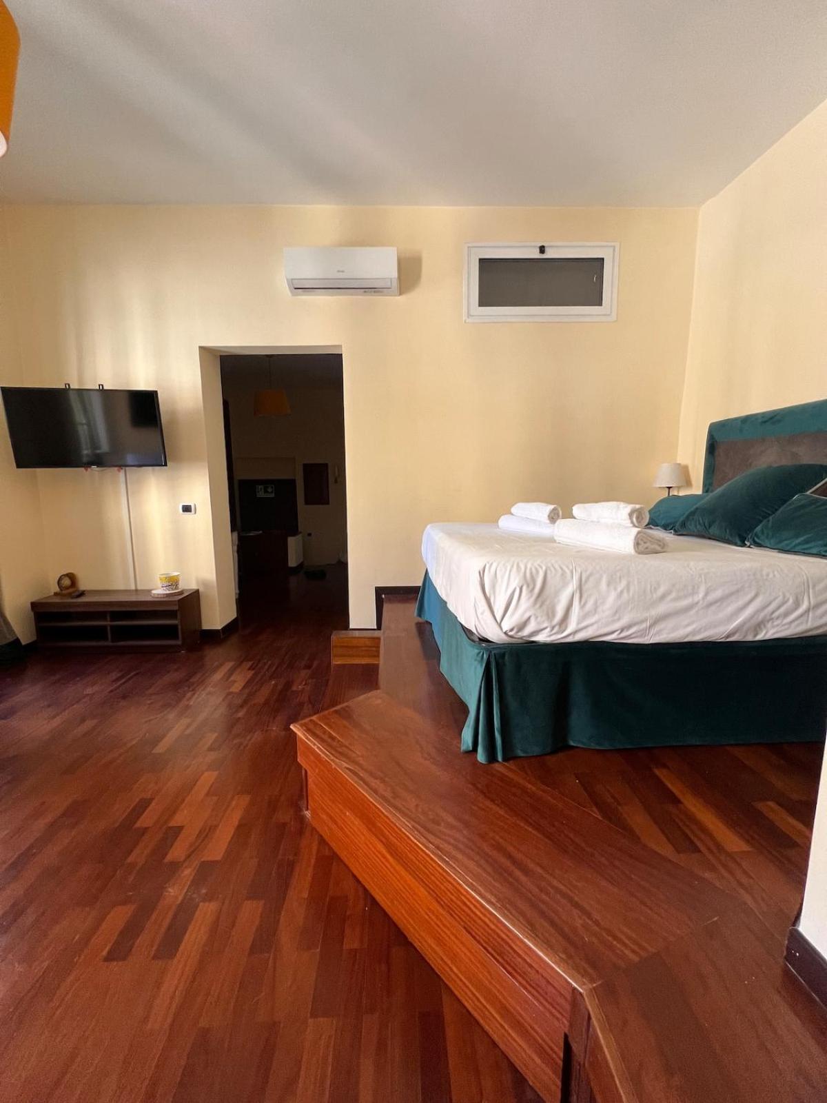 Vacation In Borgo Pio-near San Pietro Apartment